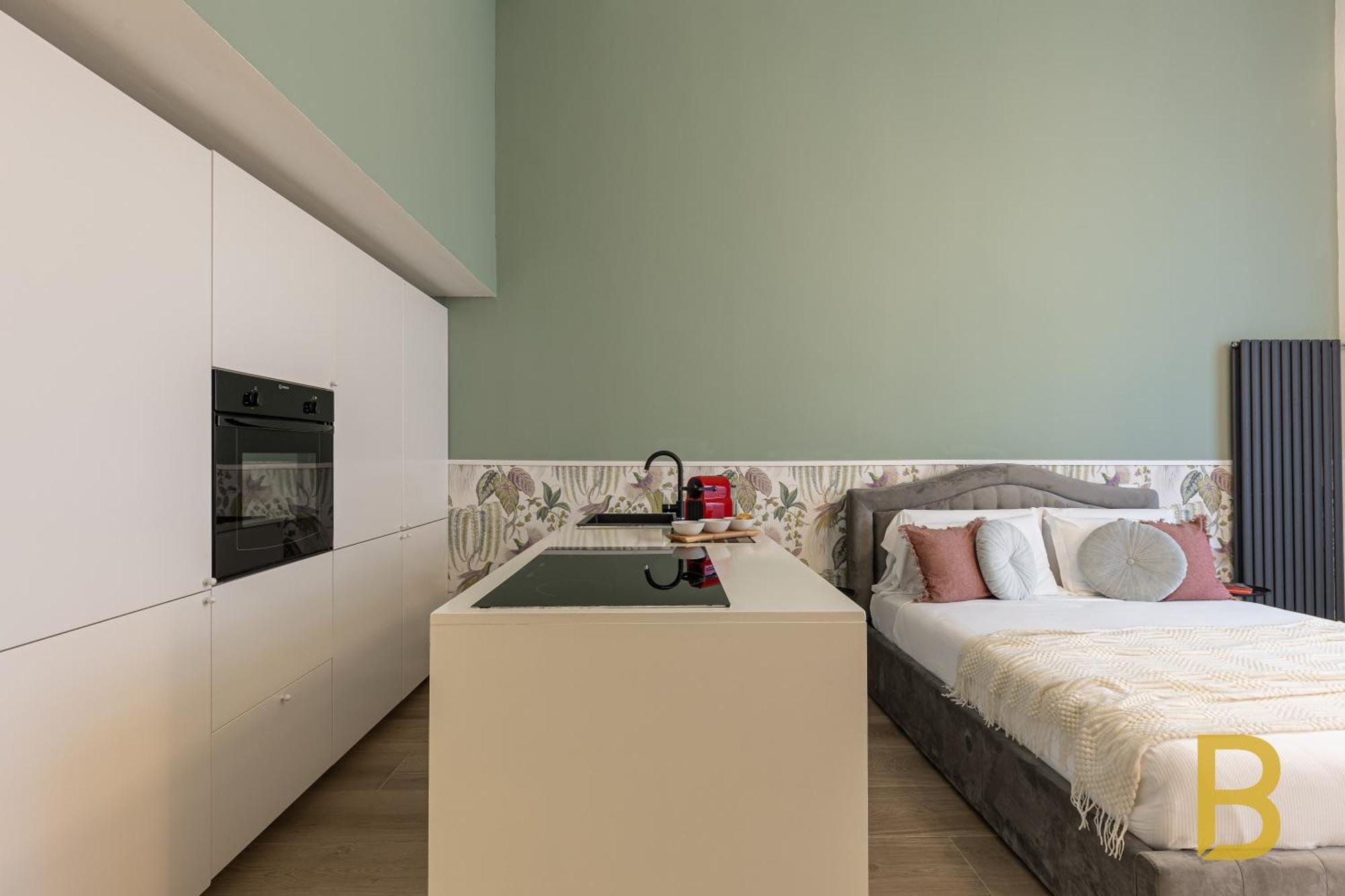 Beplace Apartments In Caiazzo Милан Экстерьер фото
